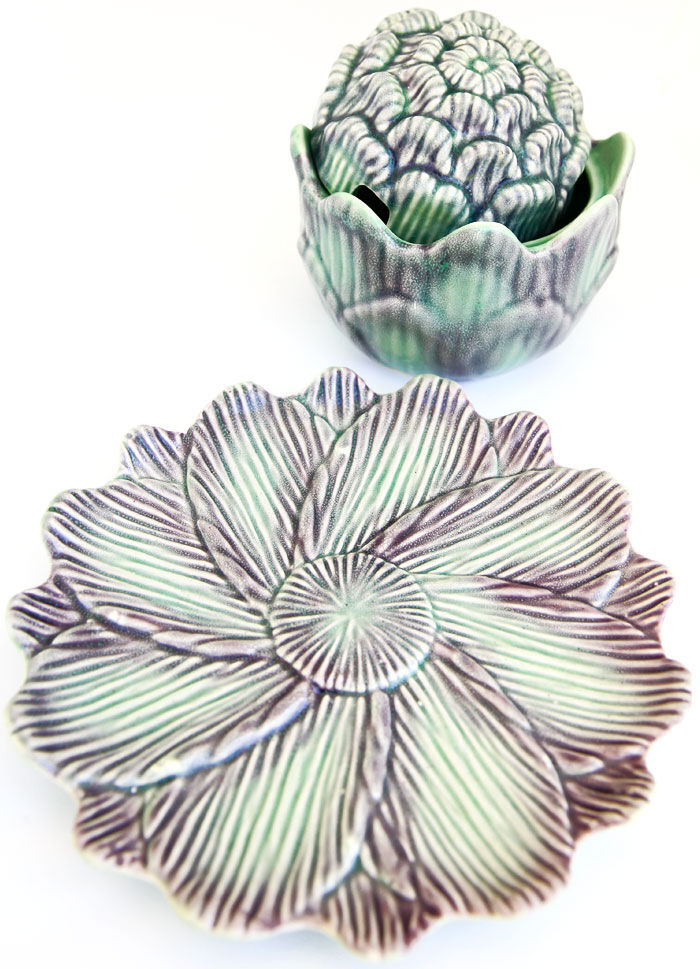 Artichoke mustard in green and purple purple slurry