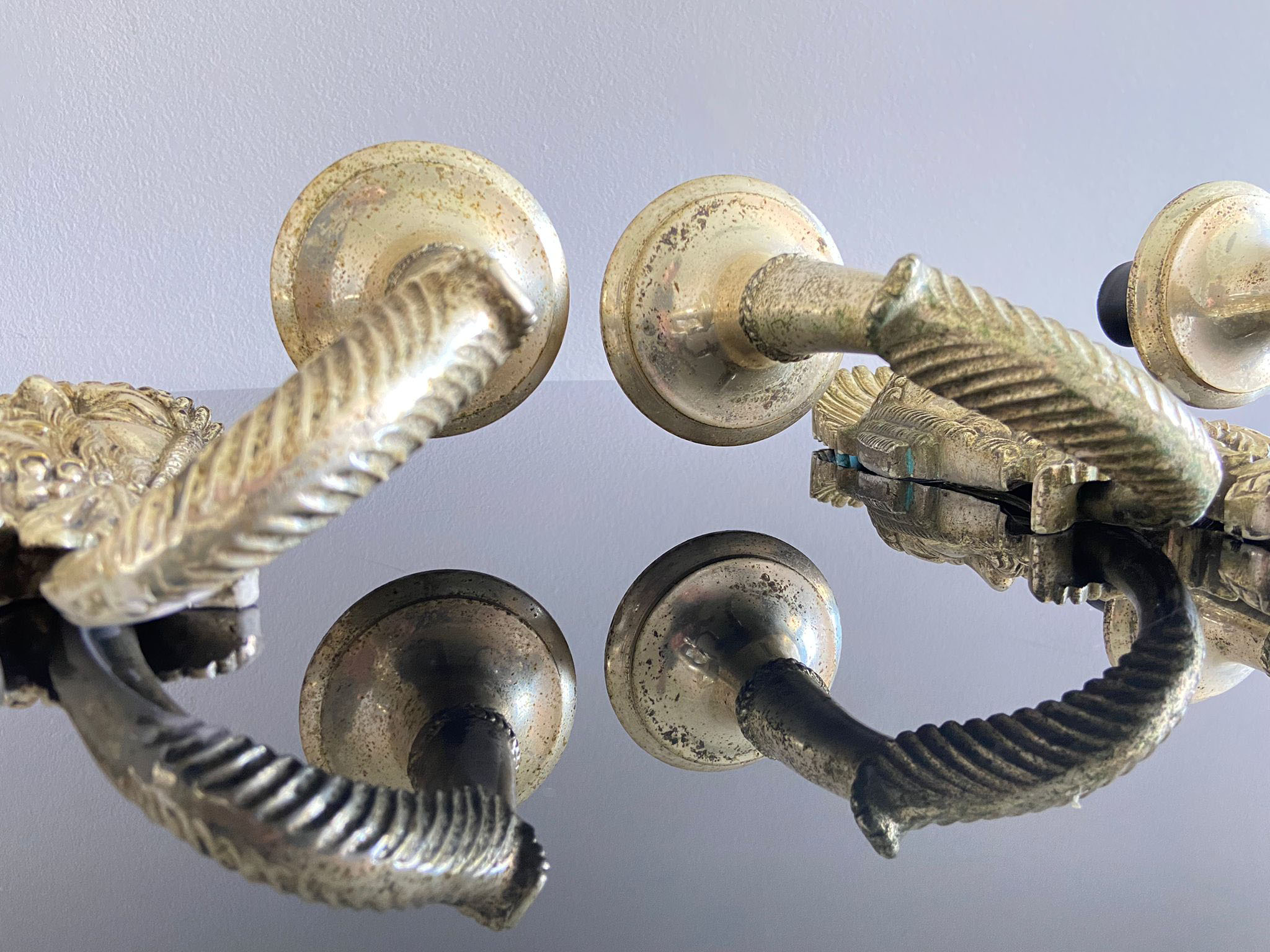 Wall lamp Mascherone Tragedia Greca in silver cast alloy