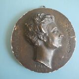 plaster medallion Louvre Museum 19th century Emile Deschamps David Angers 1829 medal