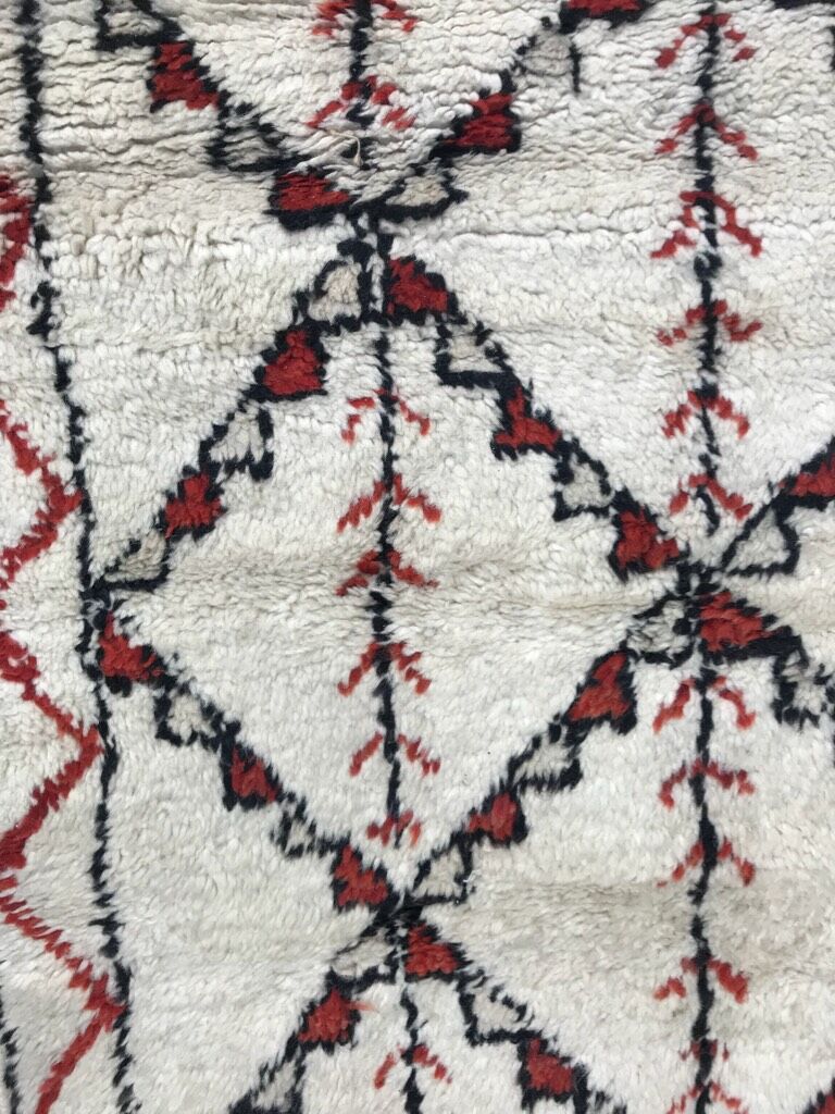 Former carpet blessed ouarain Moroccan 154 x 195 cm