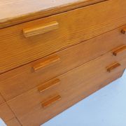 Vintage pine chest of drawers from the 1970s.