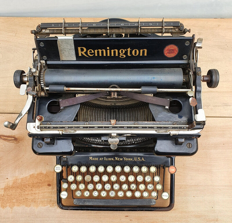 Remington Typewriter 1920