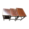 Brass-ringed mahogany gigognes tables