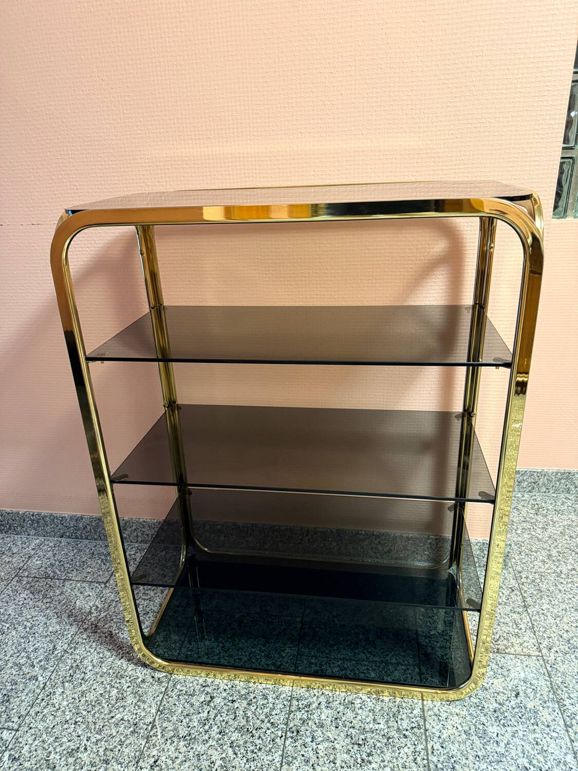 Vintage shelf in brass and smoked glass – Italian work, circa 1970.