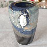 Vase the edge