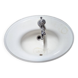 Oval basin
