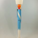 A soldier's lamppost by Suzanne Bonnichon