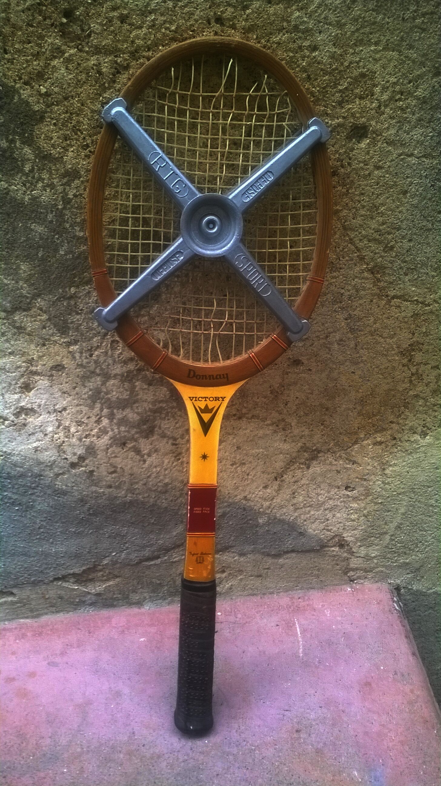 Raquette de tennis vintage