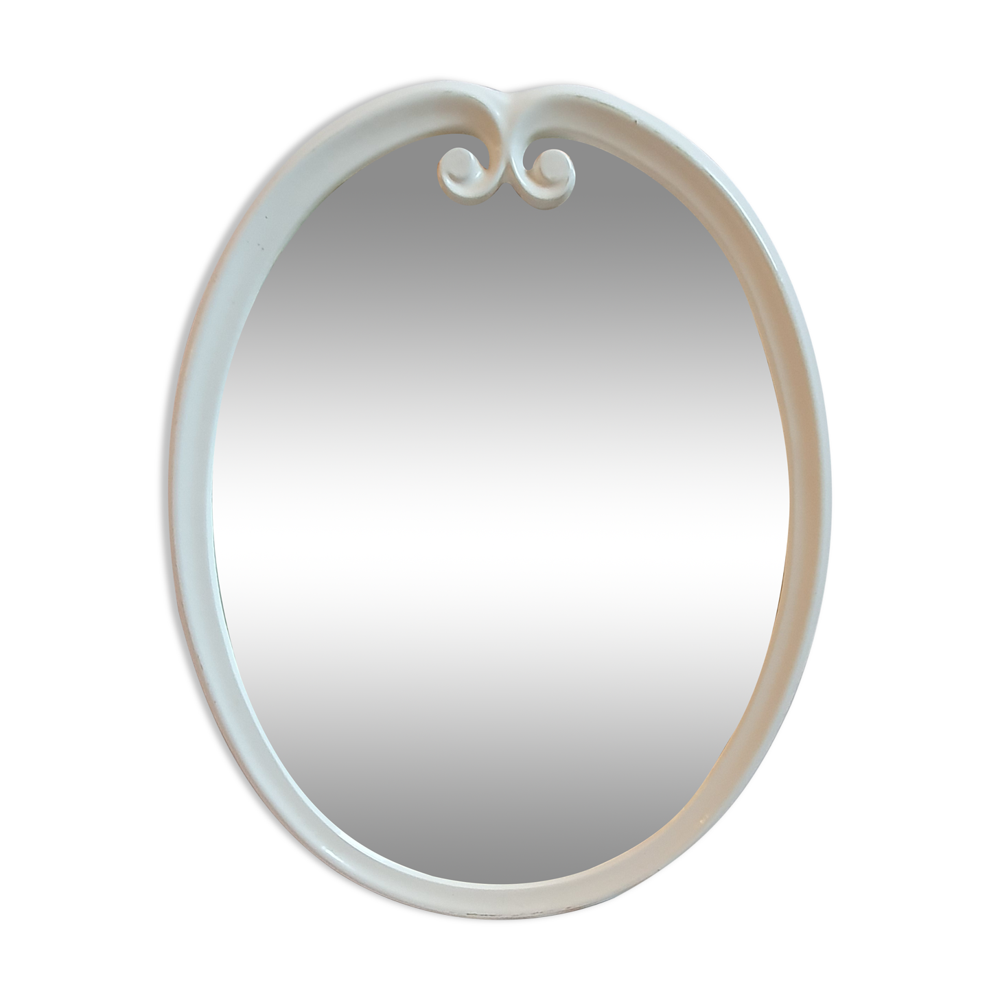 White metal mirror from 1970