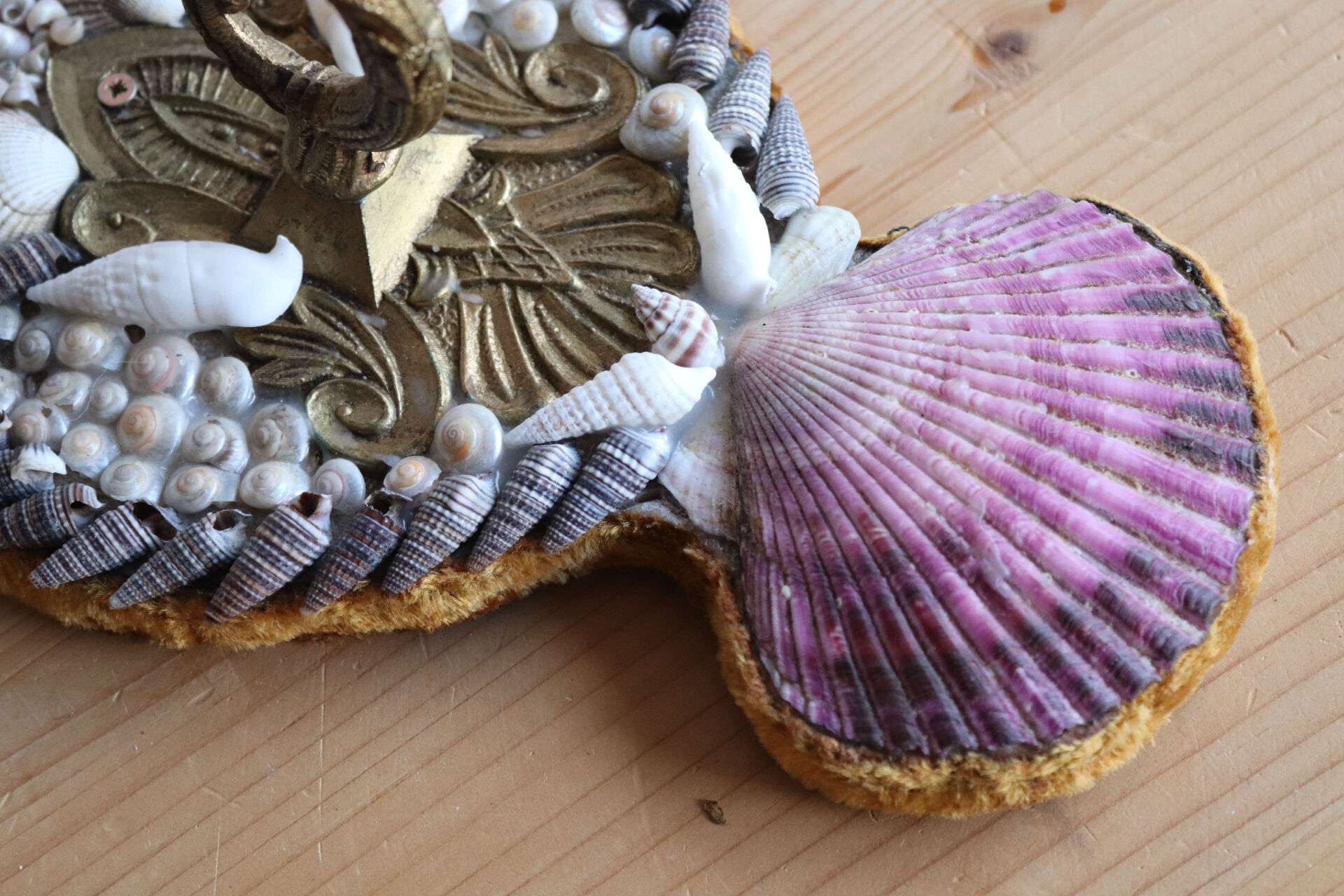Vintage shell wall candle holder
