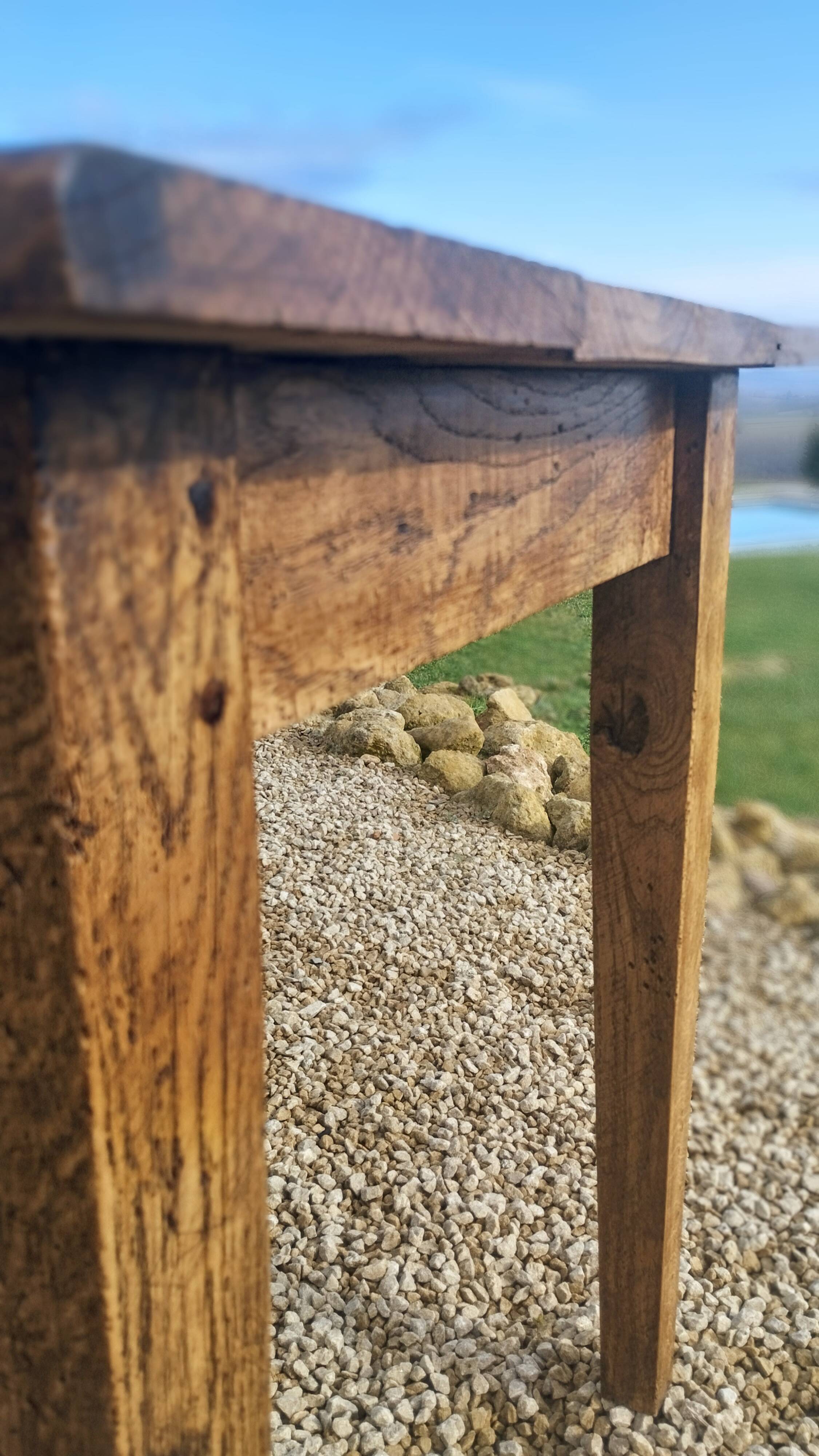 Farm table in sold oak
