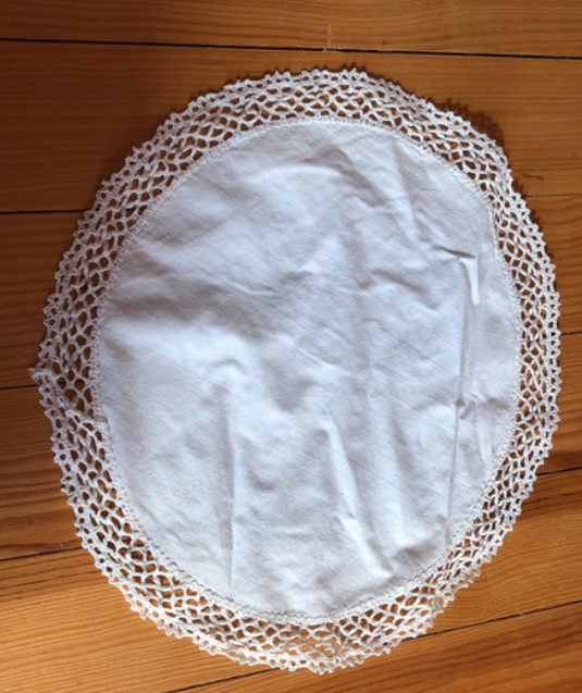Cotton placemat new condition crocheted diameter 29 cm