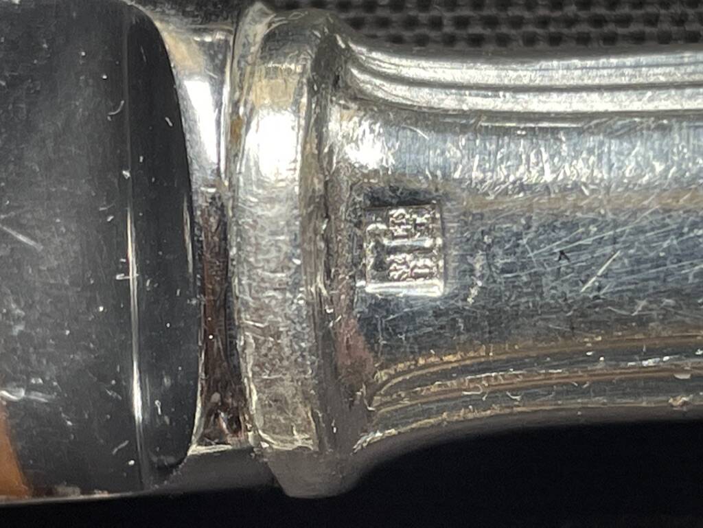 6 George V numbered knives including 3 Christofle