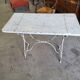 Table de jardin en metal et bois