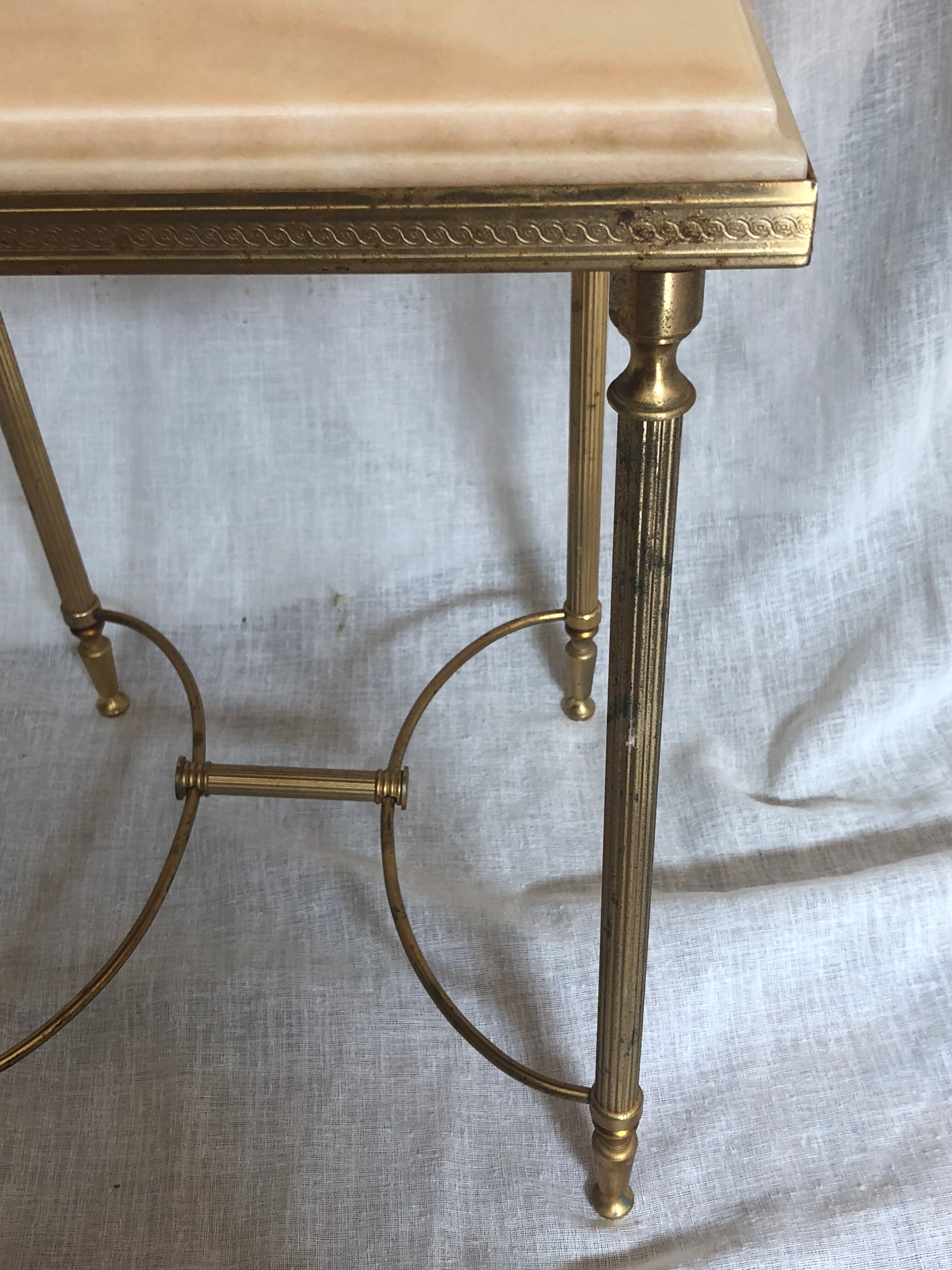 Spot like that marble and brass