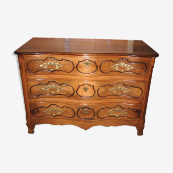 Commode Louis XV à arbalète en noyer XVIIIe