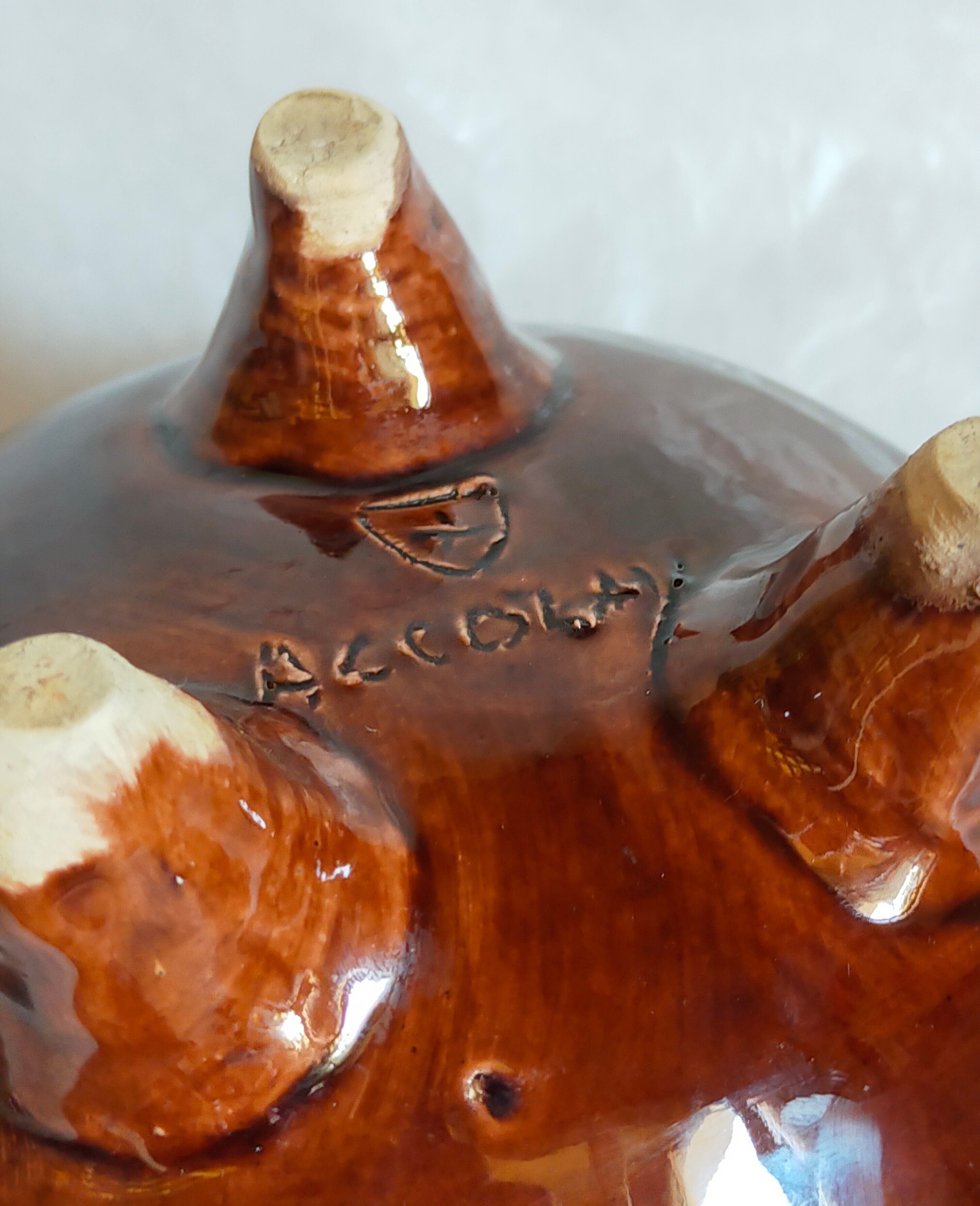 Ceramic tripod cup from accolay signed vintage