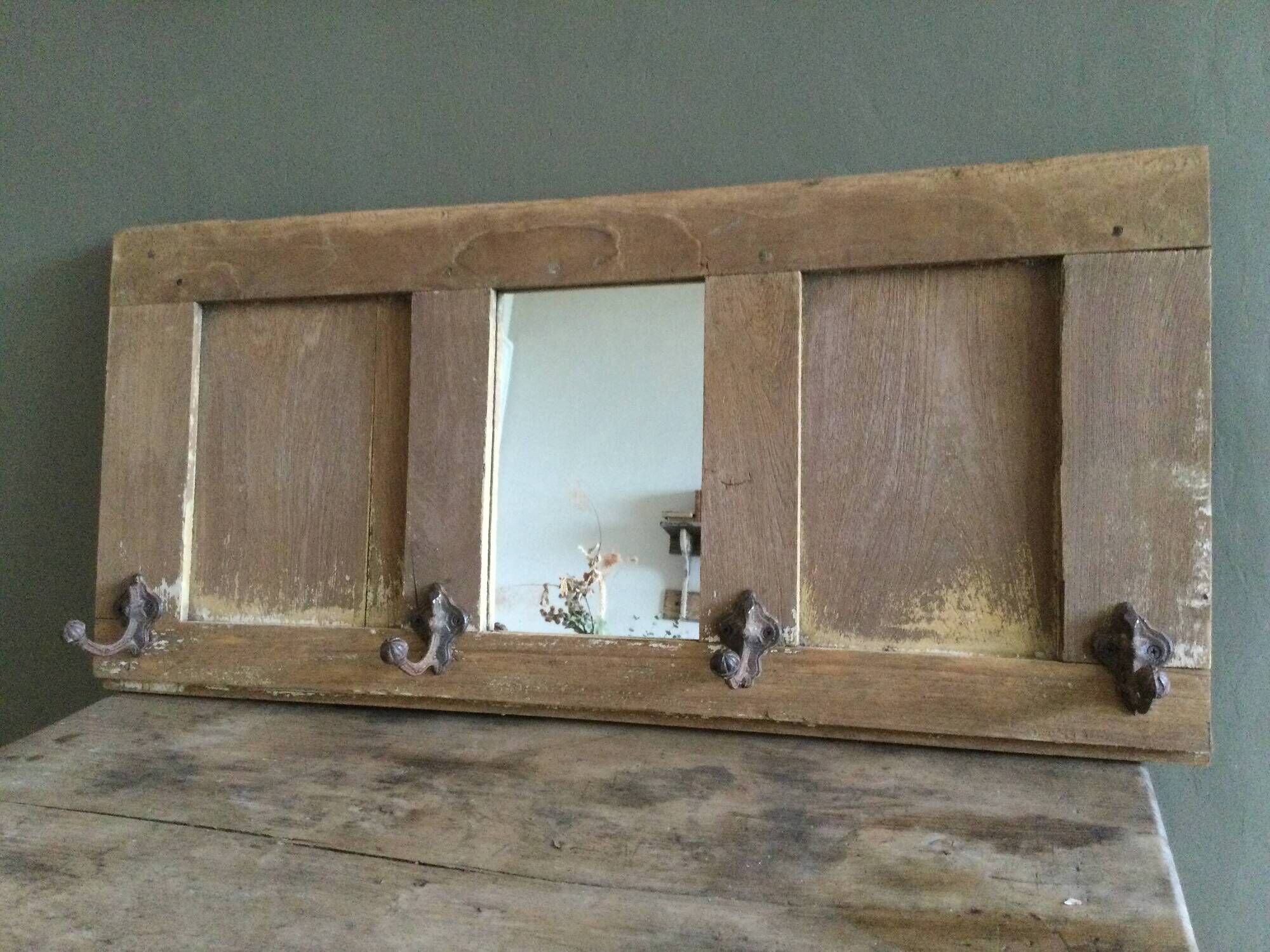 Oak entrance coat rack