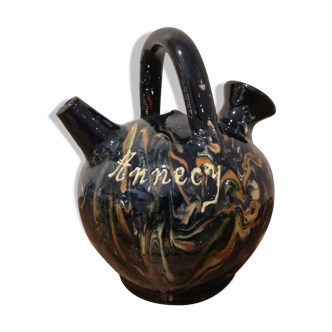 Hertz ceramic pitcher