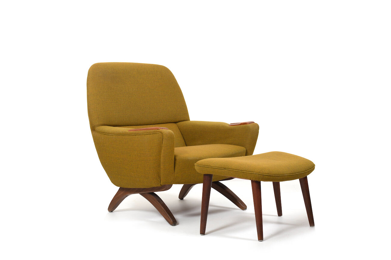 "Geisha" banana sofa and lounge chairs-set by Leif Hansen c.1960