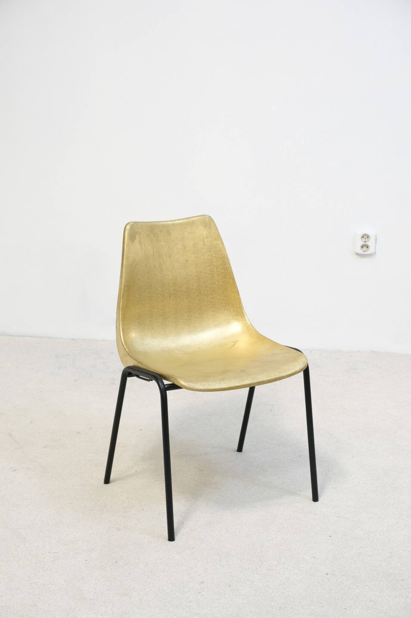Vintage golden molded stacking chair from Hiller, Germany