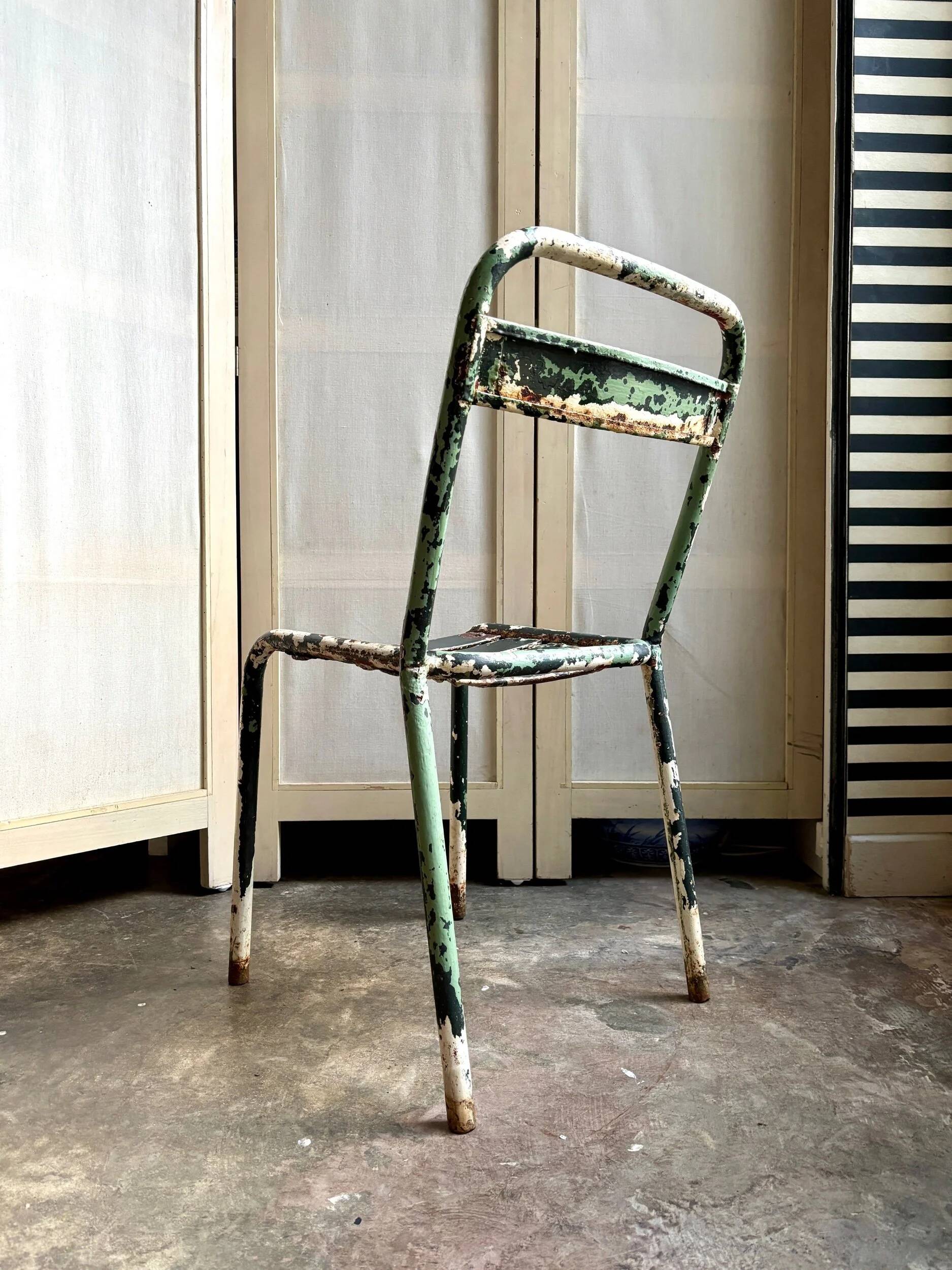 Chaise de jardin Tolix en métal vert n°4