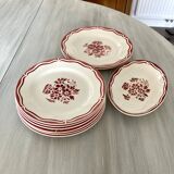 Lot de 9 assiettes et plat Digoin Sarreguemines modèle Champêtre motif œillets rouges