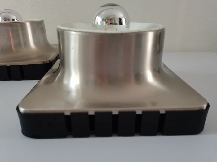 Pair of Italian Wall lamps Targetti