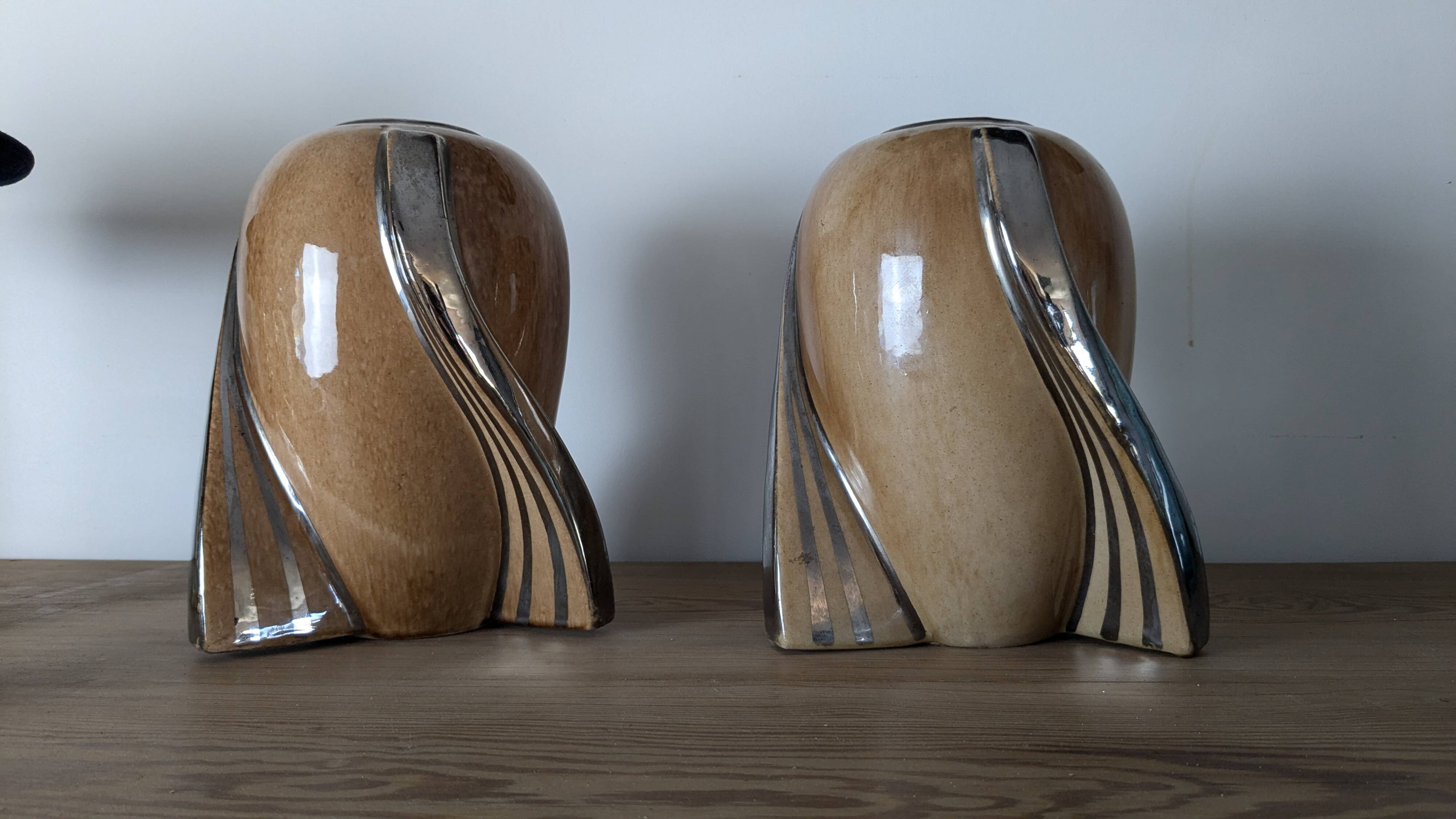 Paire de vases en céramique vintages