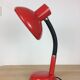Lampe de bureau vintage en métal rouge