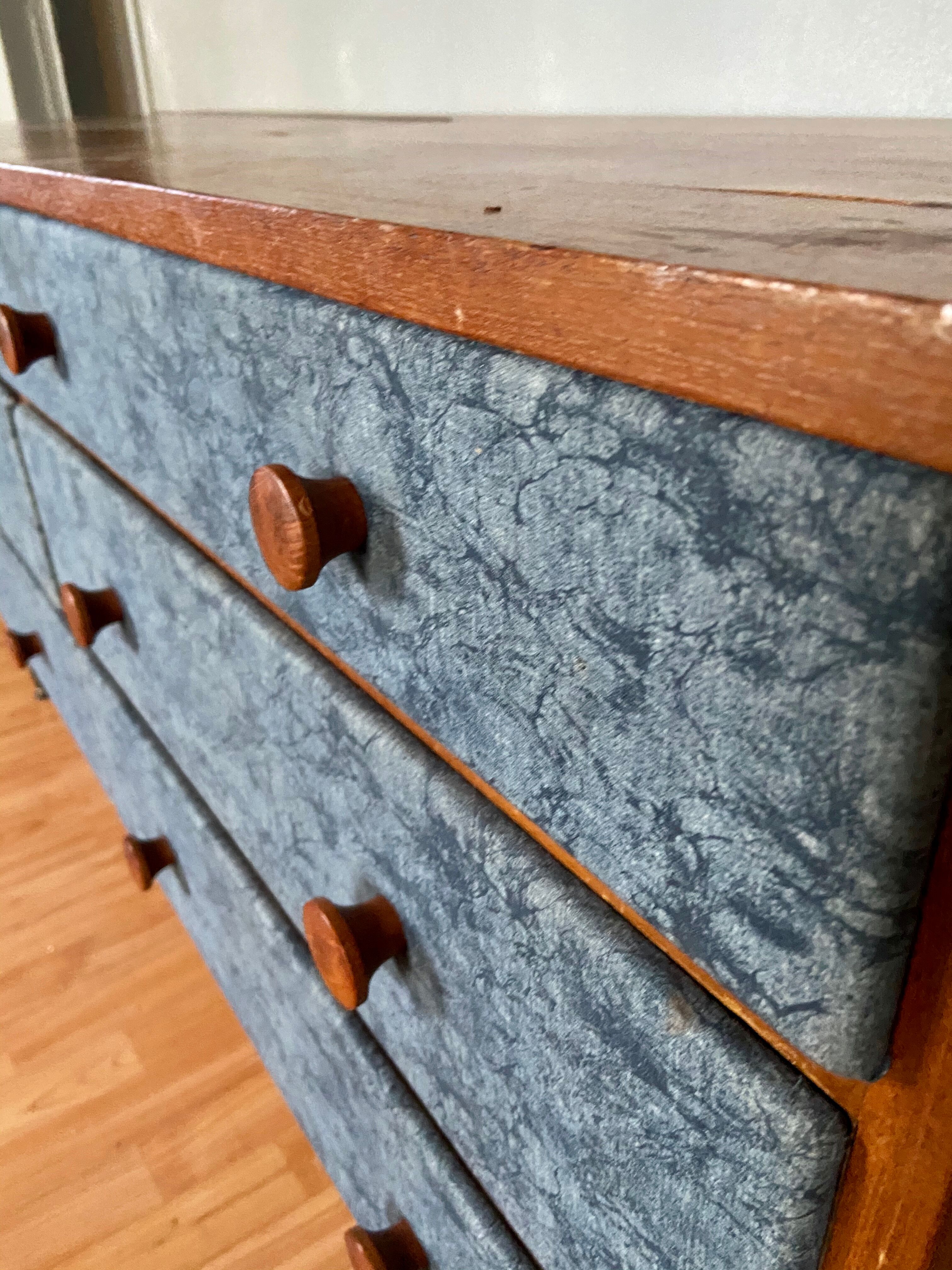 Vintage hairdresser/dresser