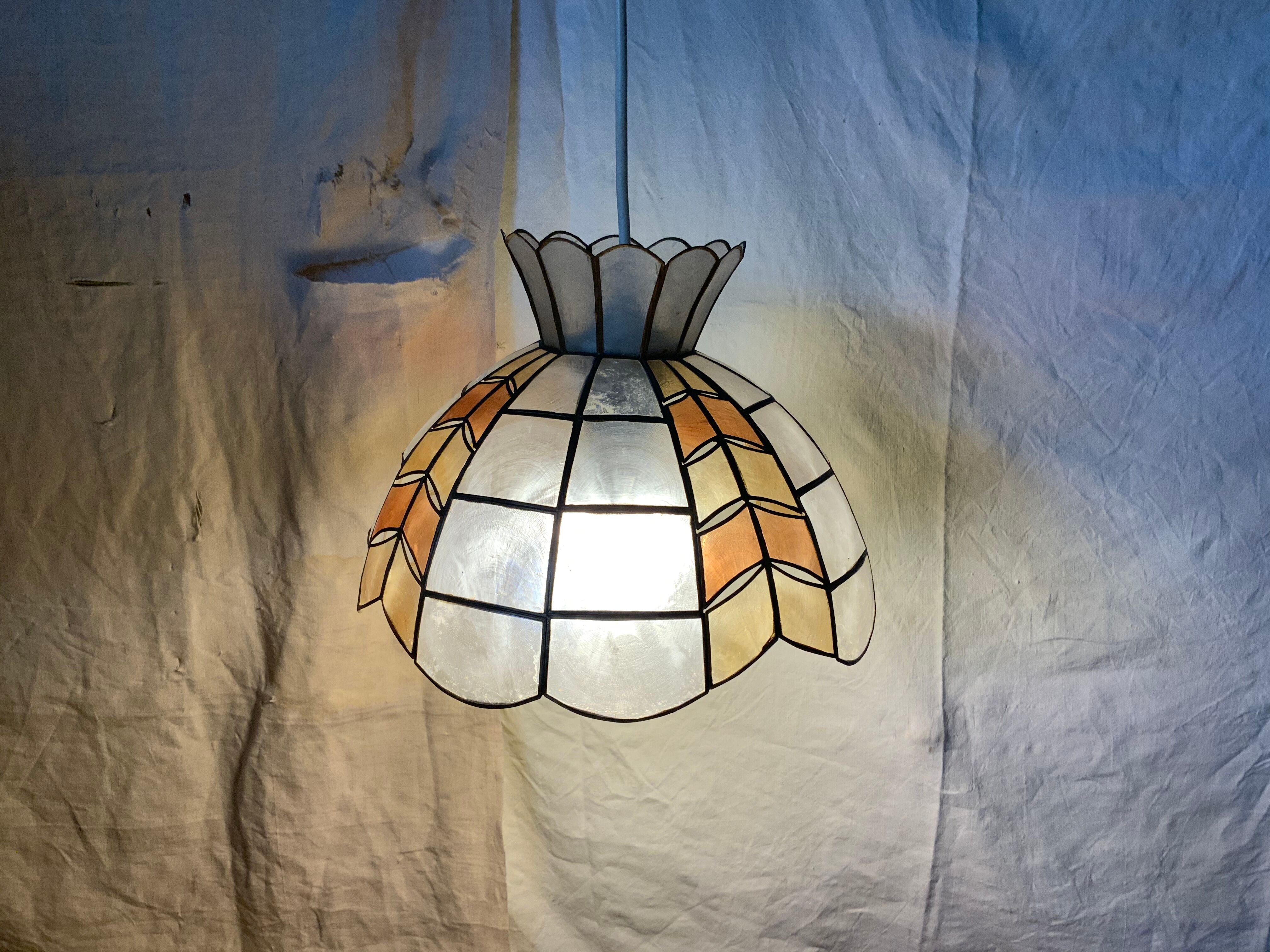 Suspension vintage en nacre