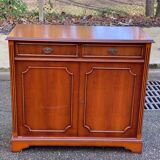 English display cabinet with 2 doors, mahogany imitation, 1990.