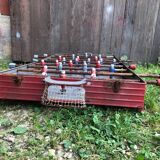 Old table football toy red metal + vintage wood players