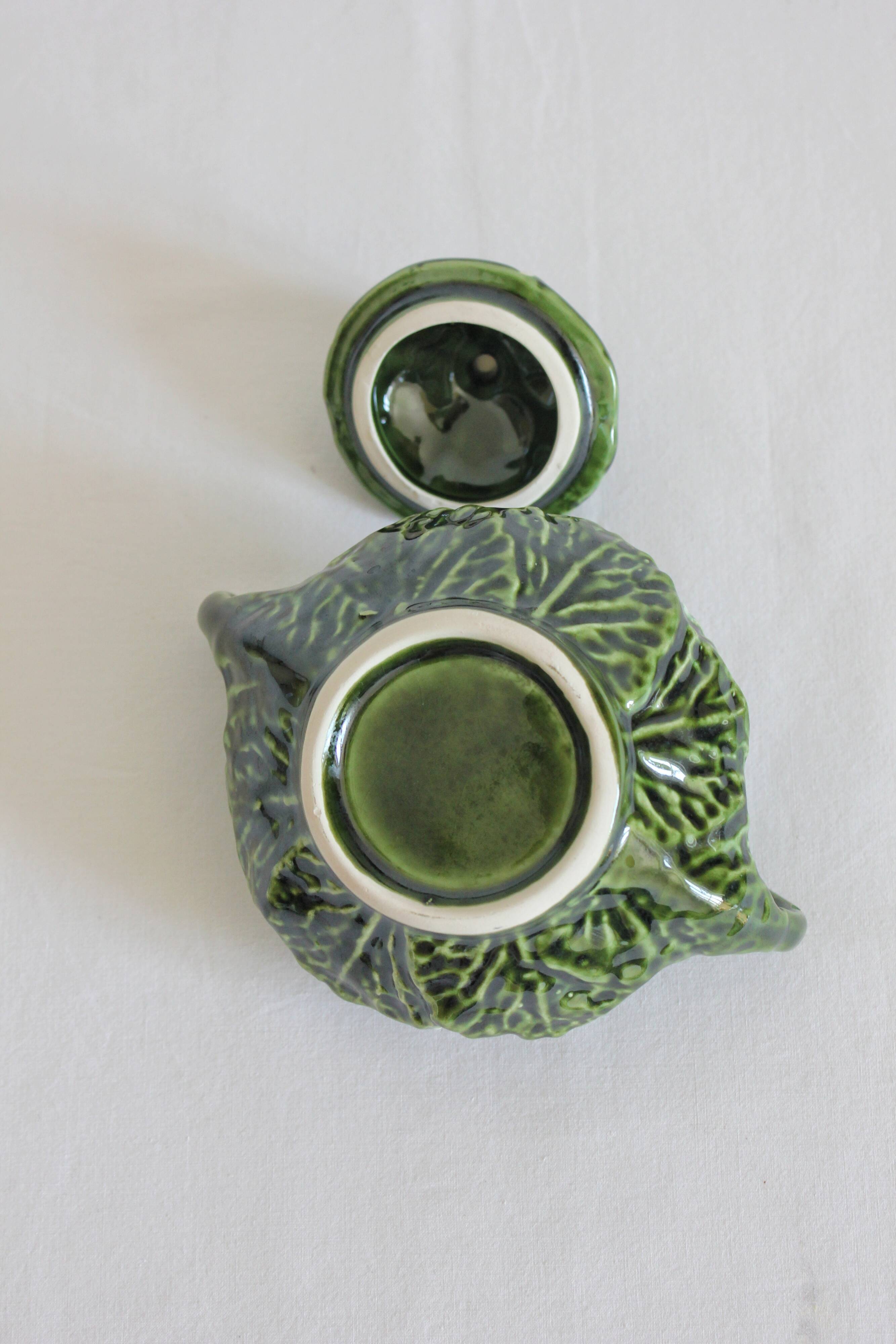 Vintage slipware cabbage-shaped sugar bowl