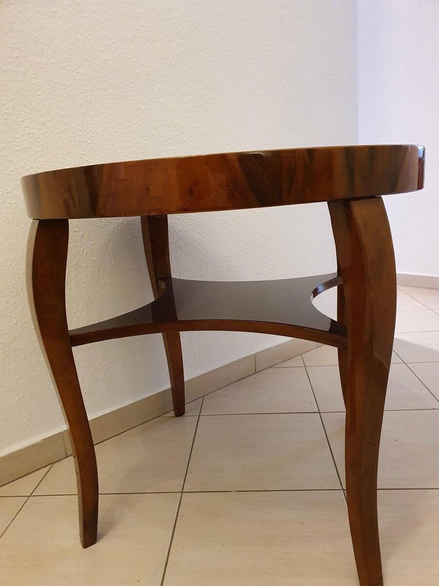 Table d'appoint ronde Art Déco peinte à la main, années 1930