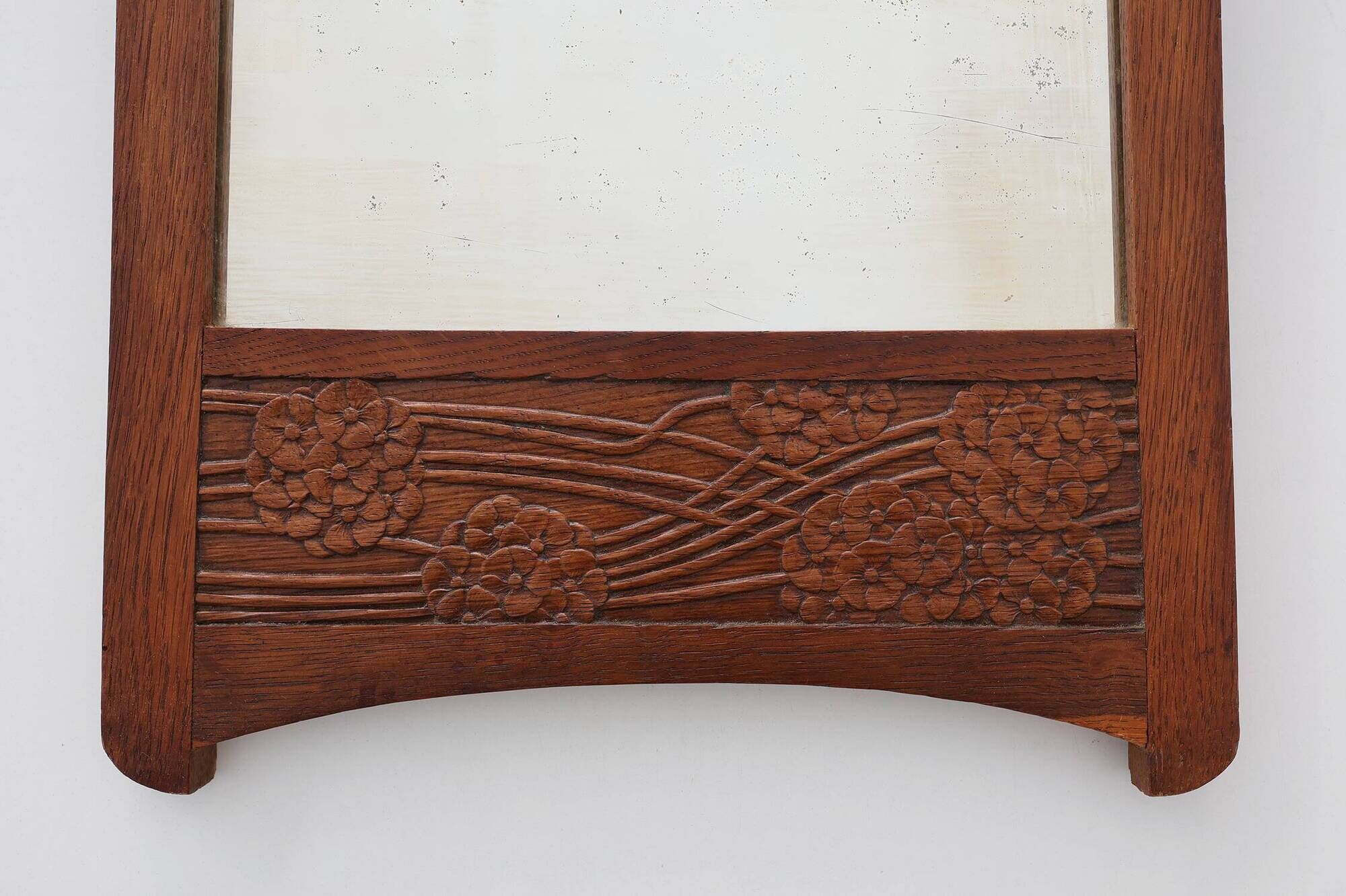 Art Nouveau Oak Coat Rack with Mirror and Floral Carvings, Belgium, circa 1