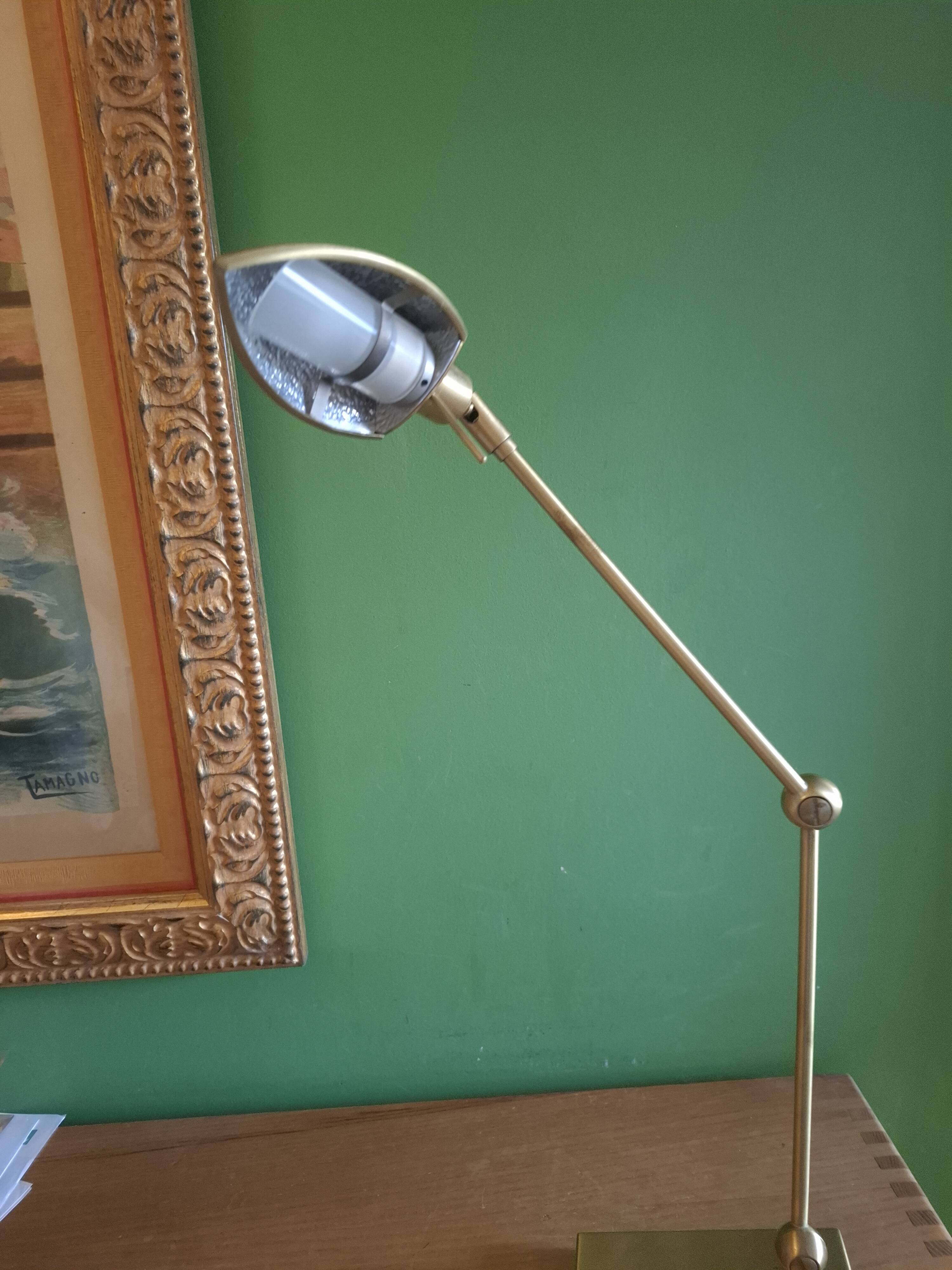 Lamp en laiton articulee holtkotter
