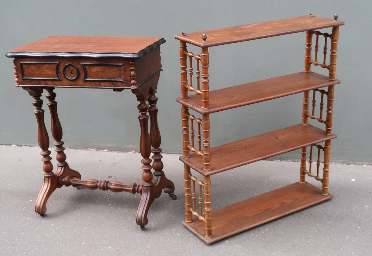 Antique wall shelf, late 19th century, faux bamboo.