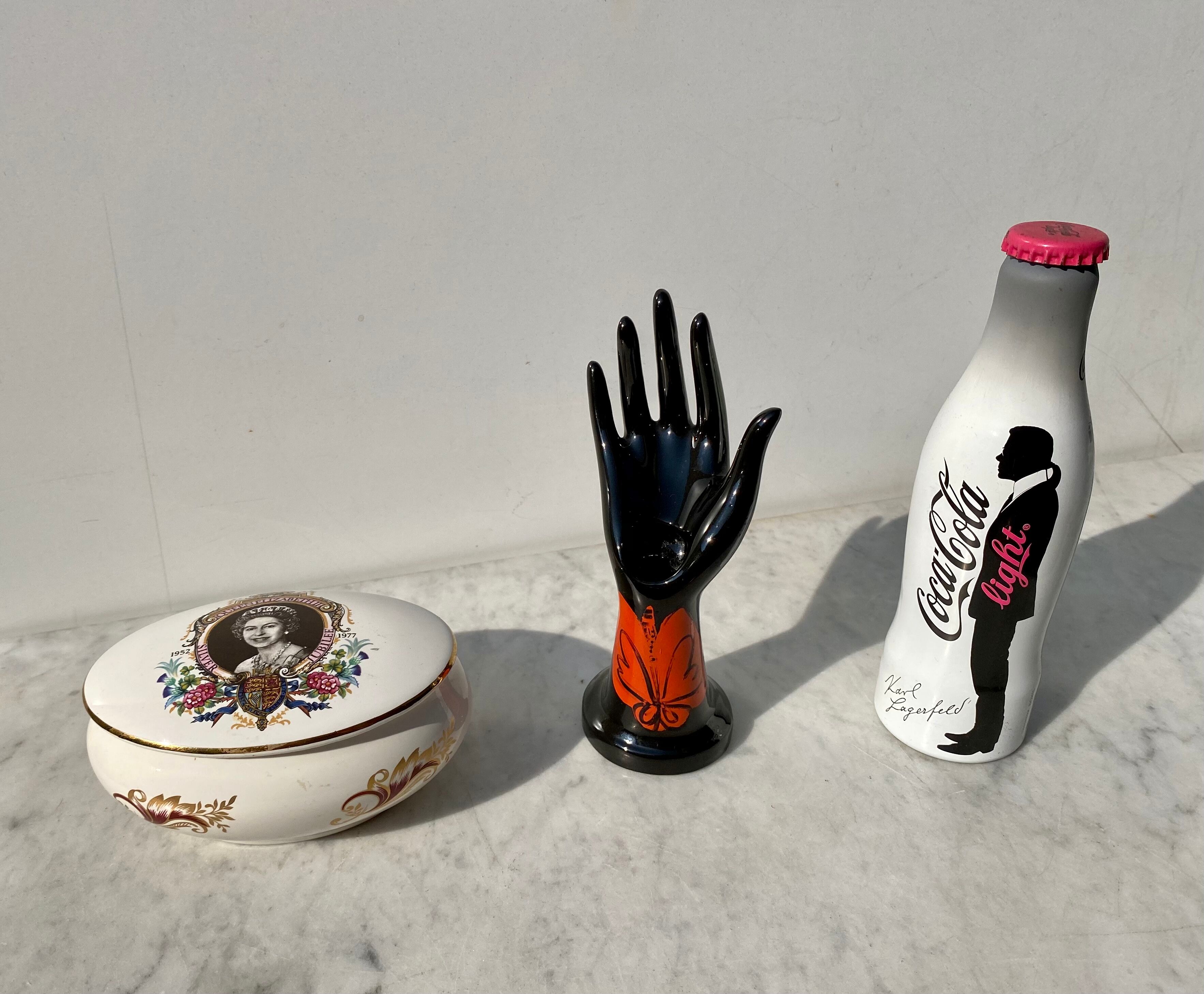 Porcelain box royal worcester collector queen elizabeth ii silver jubilee 1977