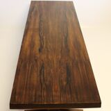Table basse en bois de rose des années 1960