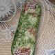 Plat ovale ancien en barbotine