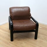 Orsay armchair, Gae Aulenti