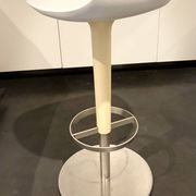 High stools Arper
