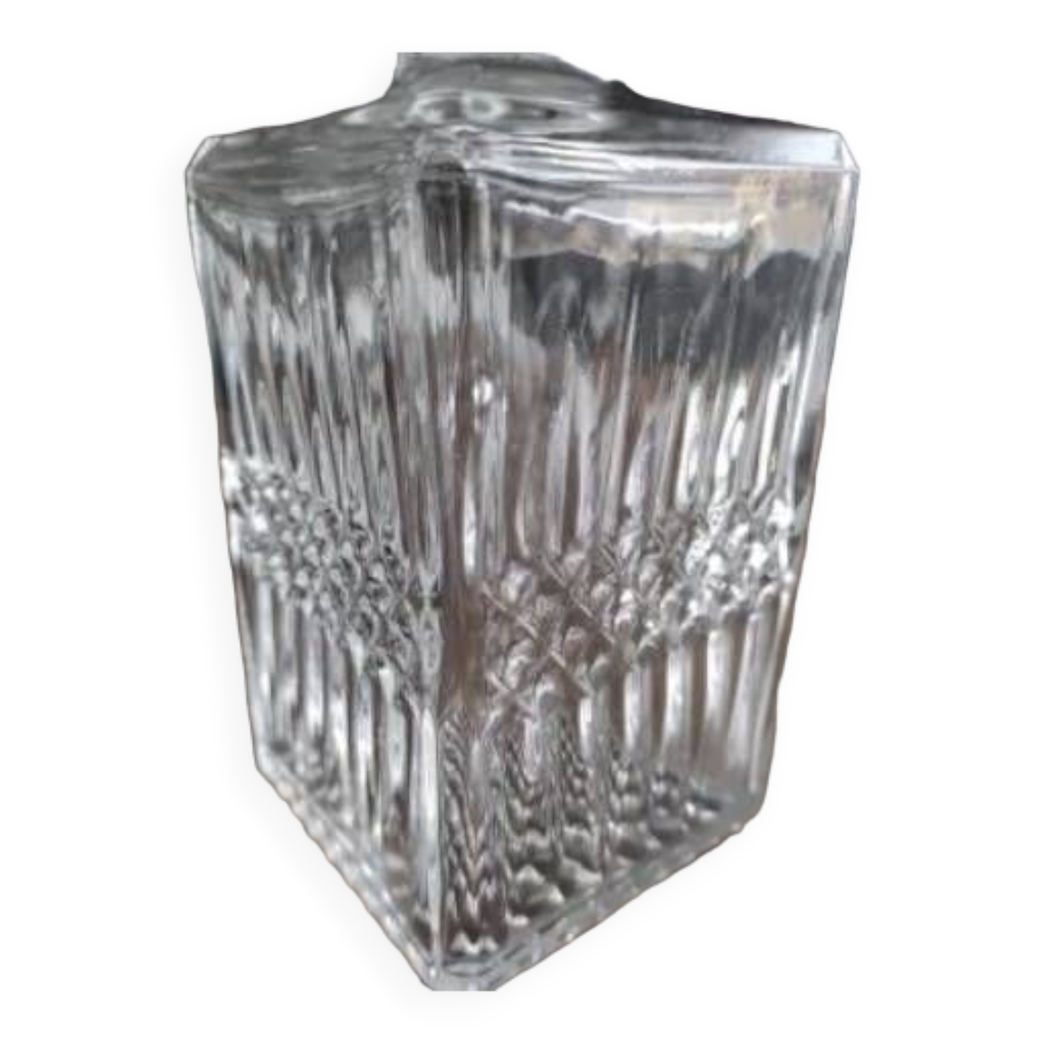 Vintage whiskey decanter in diamond faceted glass airtight stopper