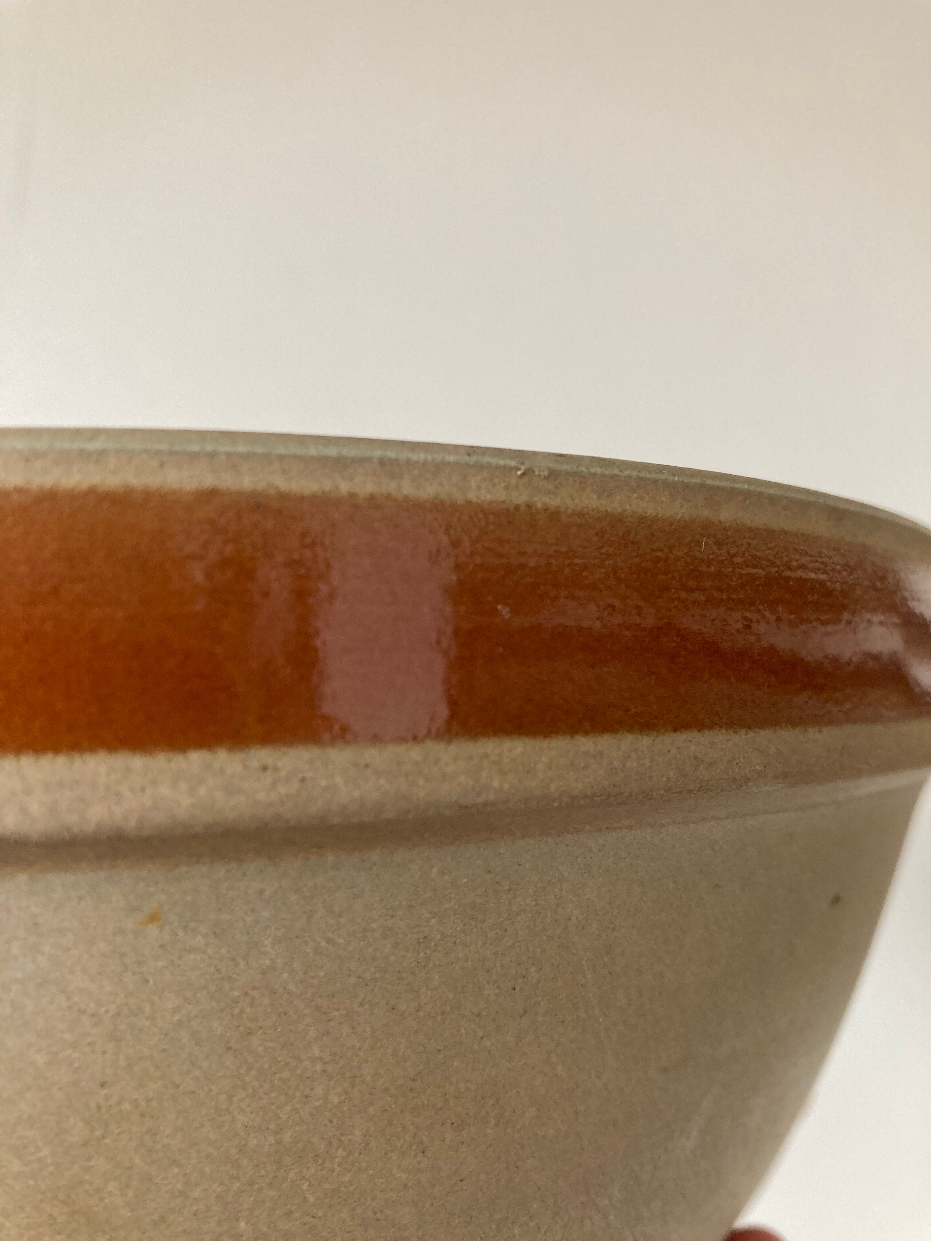 Gien beige and brown sandstone salad