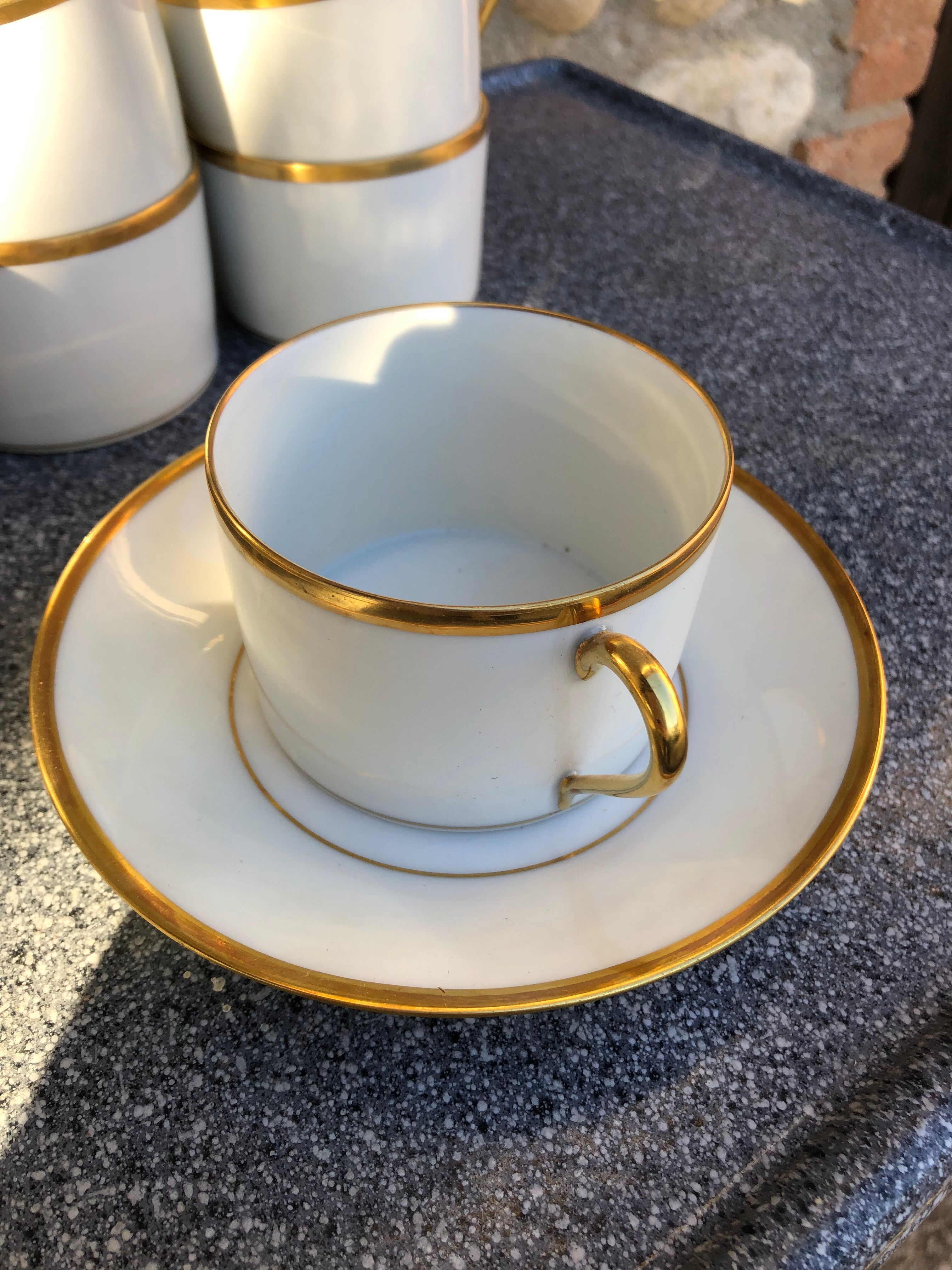 Lot de grandes tasses à café porcelaine Raynaud