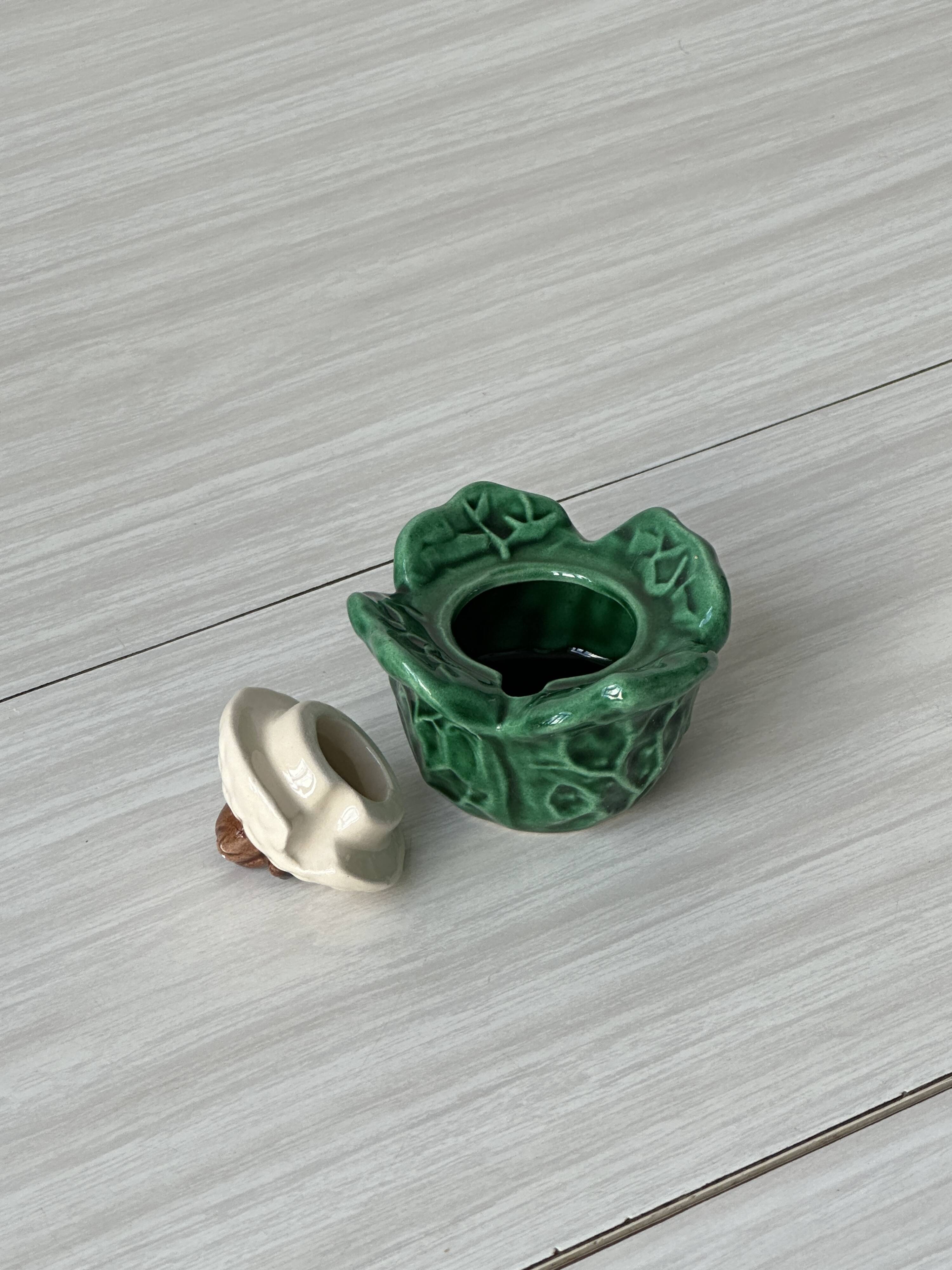 Small ceramic cabbage, sugar sauce boat.