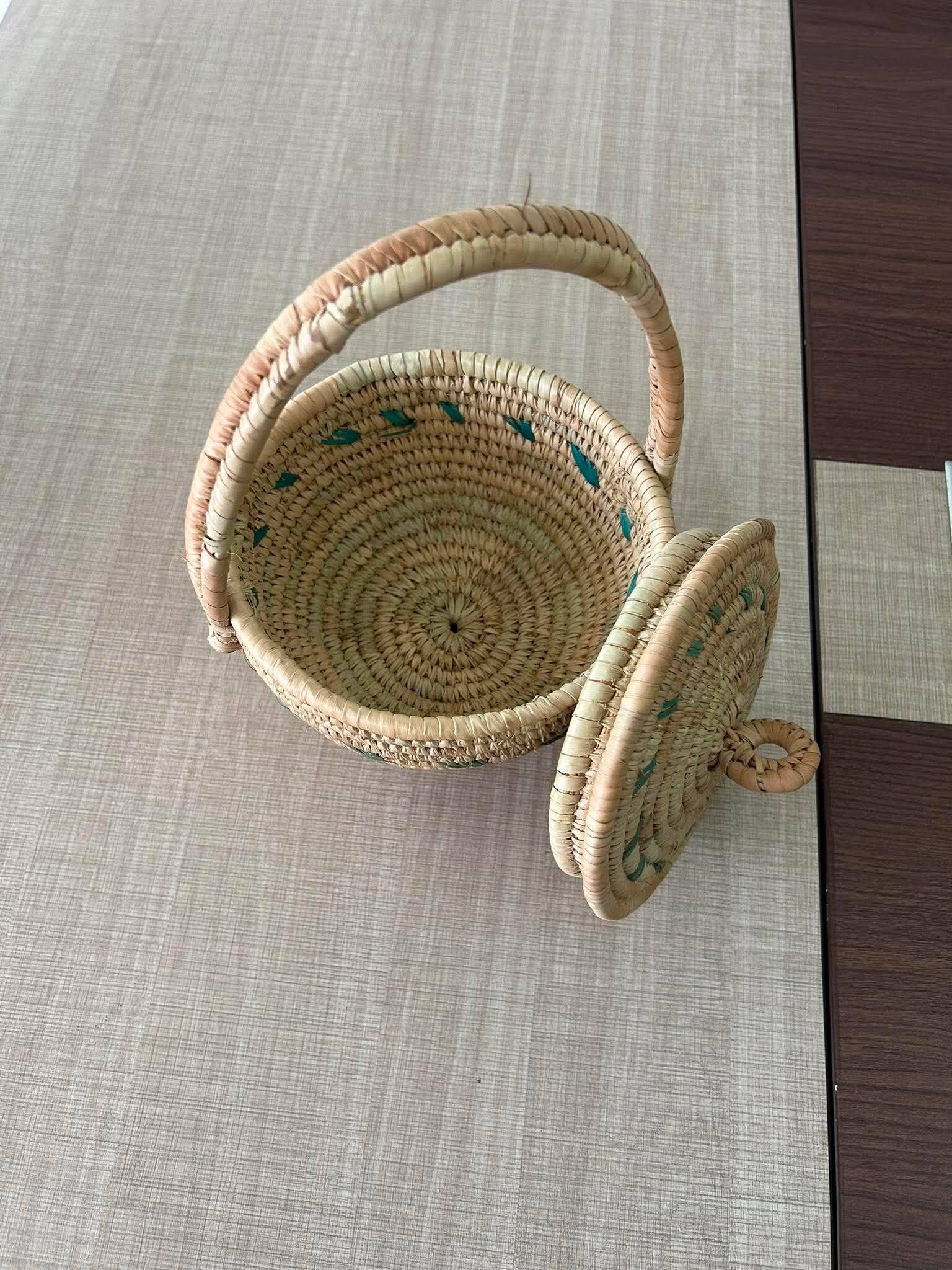 Handwoven African Basket – Fulani (Peul/Fulbe) Craft from Cameroon