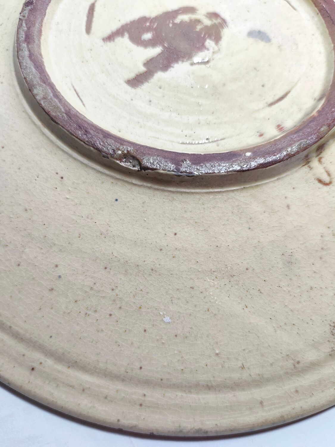 Plato de cerámica "Puigdemont". España 1970s.